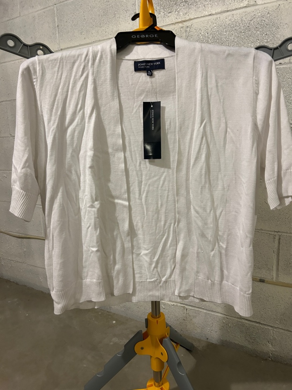 NWT Jones New York Short Sleeve Cardigan